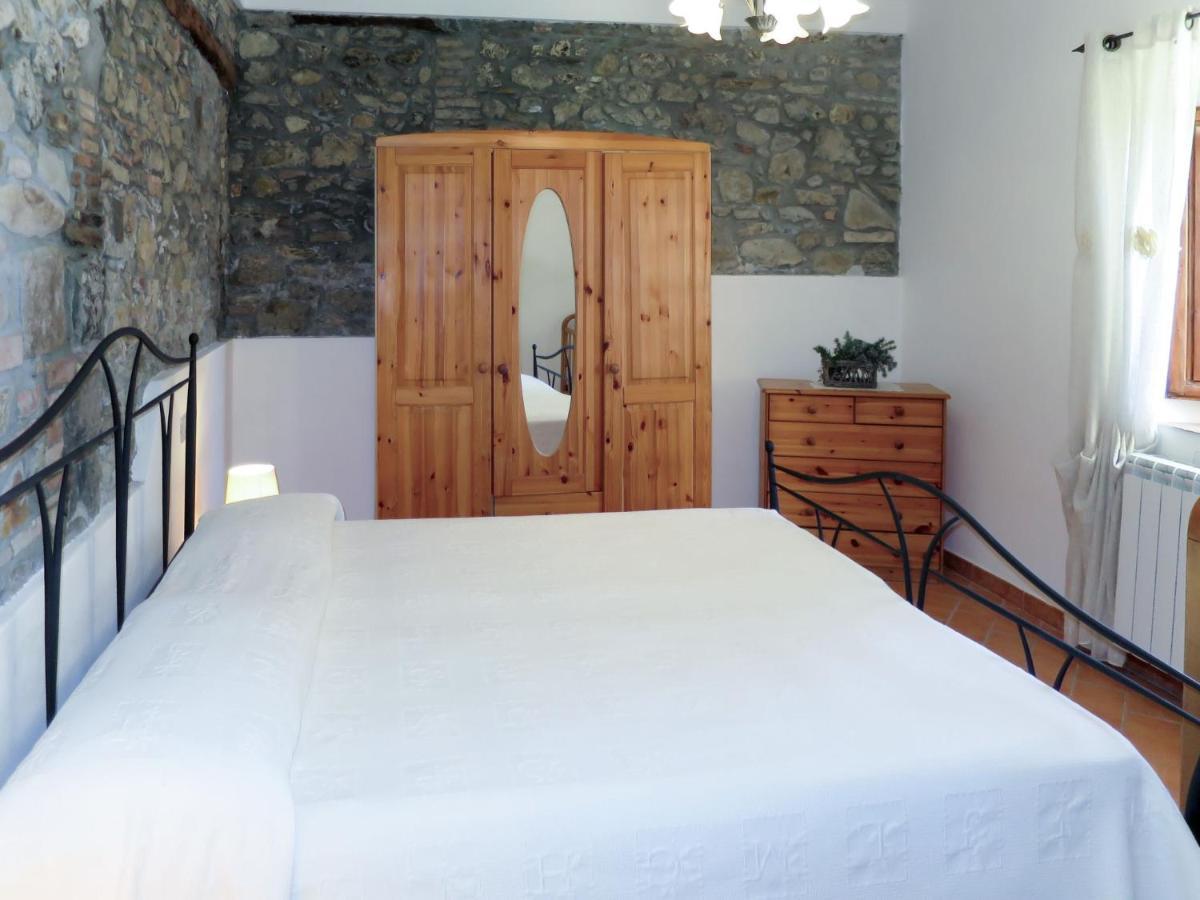 Apartment Castagno By Interhome Santa Luce Bagian luar foto
